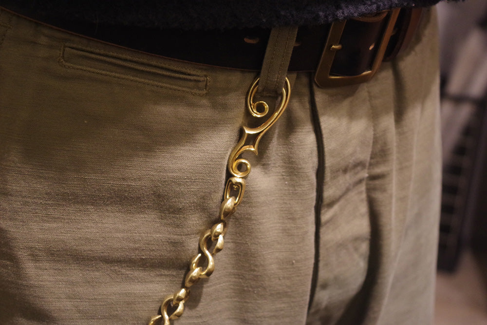F-hole S-kan Brass chain & Shackle key holder