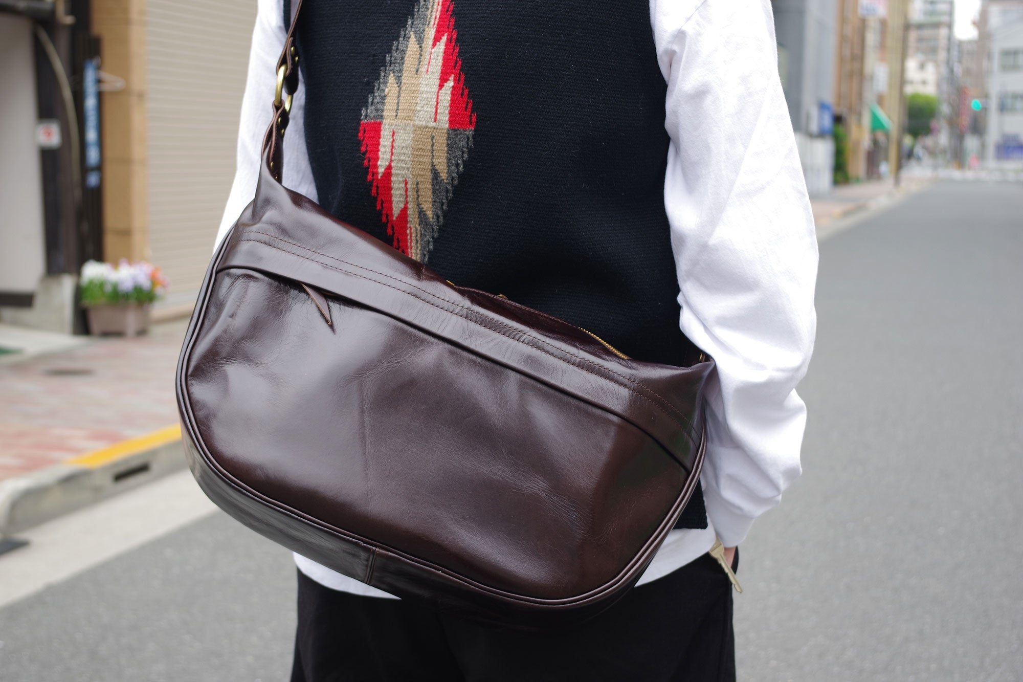 アクセルカンパニー　メールバッグ　サイズM HORSE HIDE MAIL BAG (MEDIUM) – ACCEL COMPANY