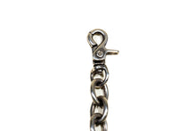 Load image into Gallery viewer, F-HOLE KARABINER WALLET CHAIN/ SILVER PRATING
