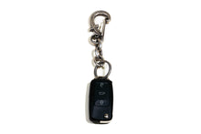 Load image into Gallery viewer, F-HOLE KARABINER KEY HOLDER/SILVER PLATING

